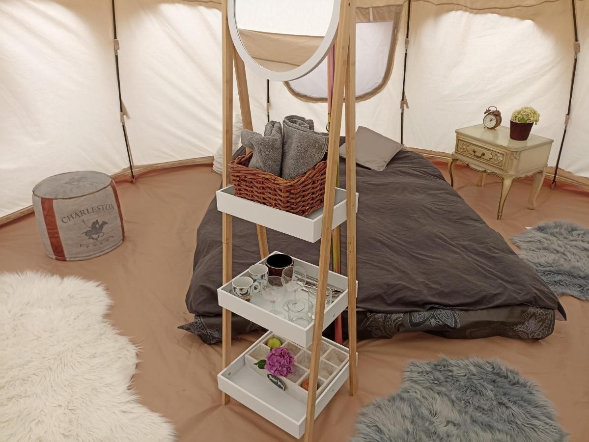 Neerpelt Natuur-Like Glamping In Bosland מראה חיצוני תמונה